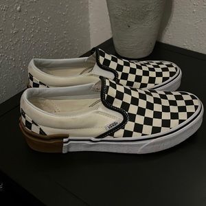 Vans checkered slip on, W Size 8